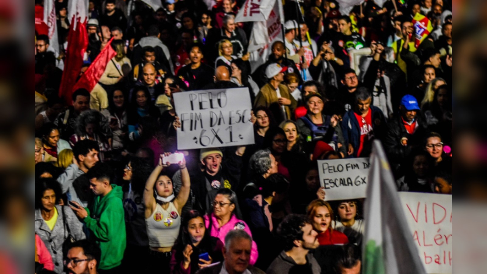 Conheça 10 motivos para você pressionar o Senado pela aprovação do fim da escala 6x1 